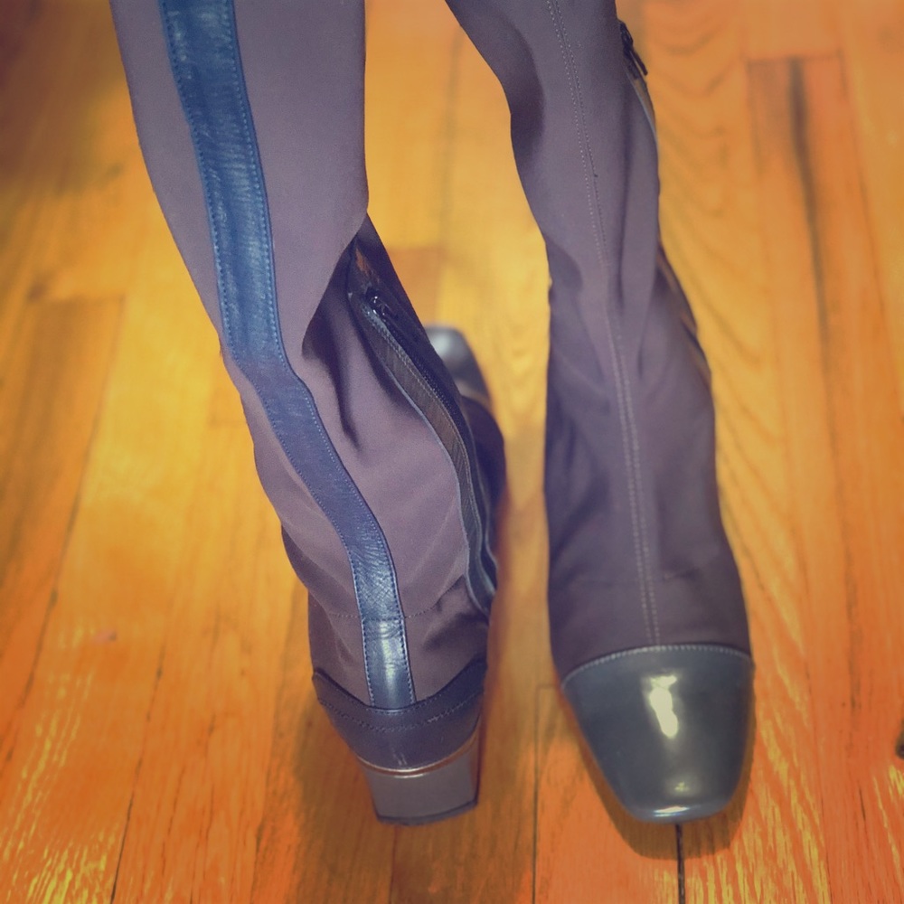 Italian boots size Euro 40